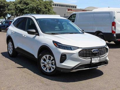 New 2025 Ford Escape Active