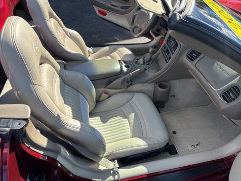 Used 2003 Chevrolet Corvette Convertible w/ Preferred Equipment Group1 image 21