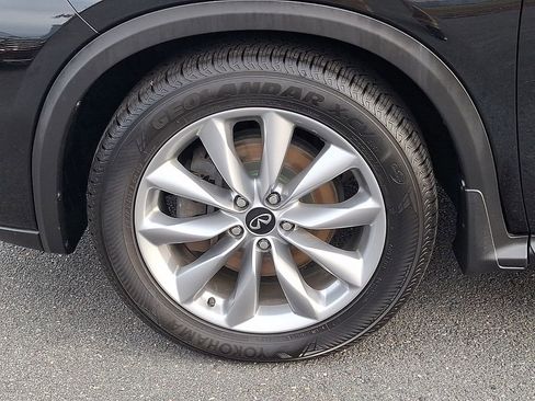 Used 2020 INFINITI QX50 Luxe w/ Navigation Package image 9