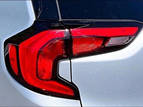 Used 2021 GMC Terrain SLE w/ Driver Convenience Package AWD/4WD image 31