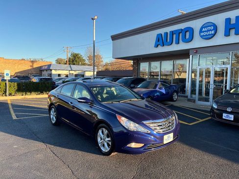 Used 2011 Hyundai Sonata Limited FWD image 3