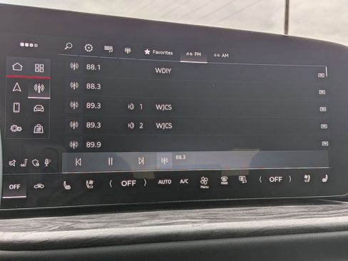 New 2025 Audi Q5 Premium Plus image 9