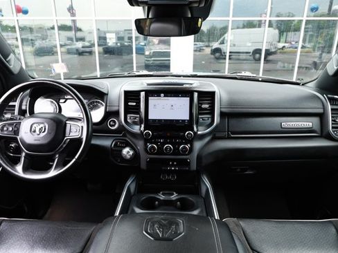 Used 2024 RAM 1500 Laramie RWD image 31