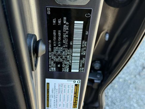 Used 2023 Lexus GX 460 Premium w/ Premium Package AWD/4WD image 35