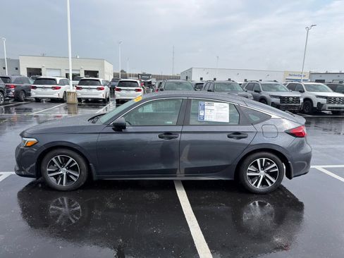 Used 2024 Honda Civic LX image 3
