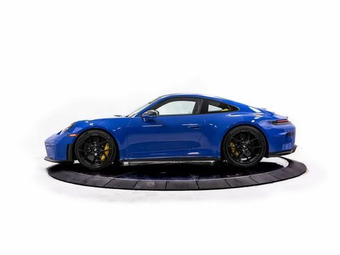 Used 2025 Porsche 911 GT3 image 2