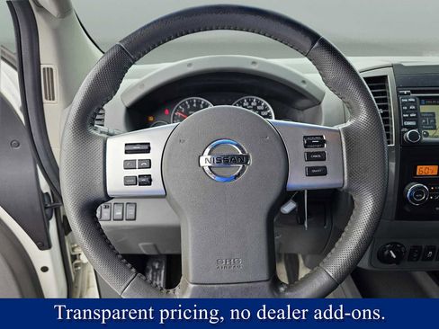 Used 2015 Nissan Frontier SL w/ Moonroof Package image 19