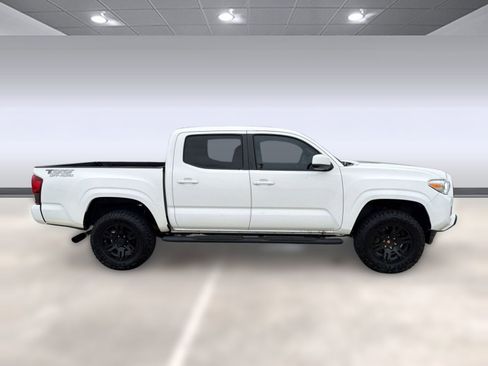 Used 2021 Toyota Tacoma SR w/ SR Convenience Package RWD image 7