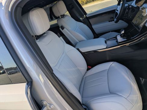 New 2026 Land Rover Range Rover Sport SE image 28