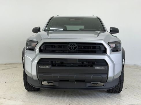Used 2026 Toyota 4Runner SR5 RWD image 6