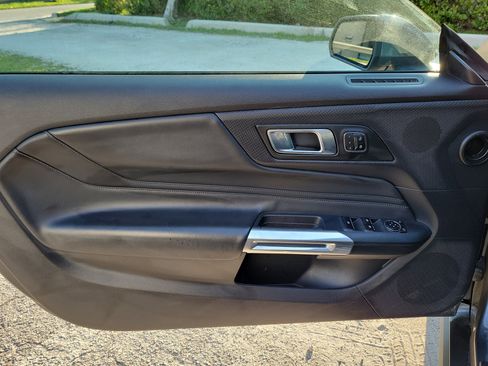 Used 2024 Ford Mustang Premium image 16