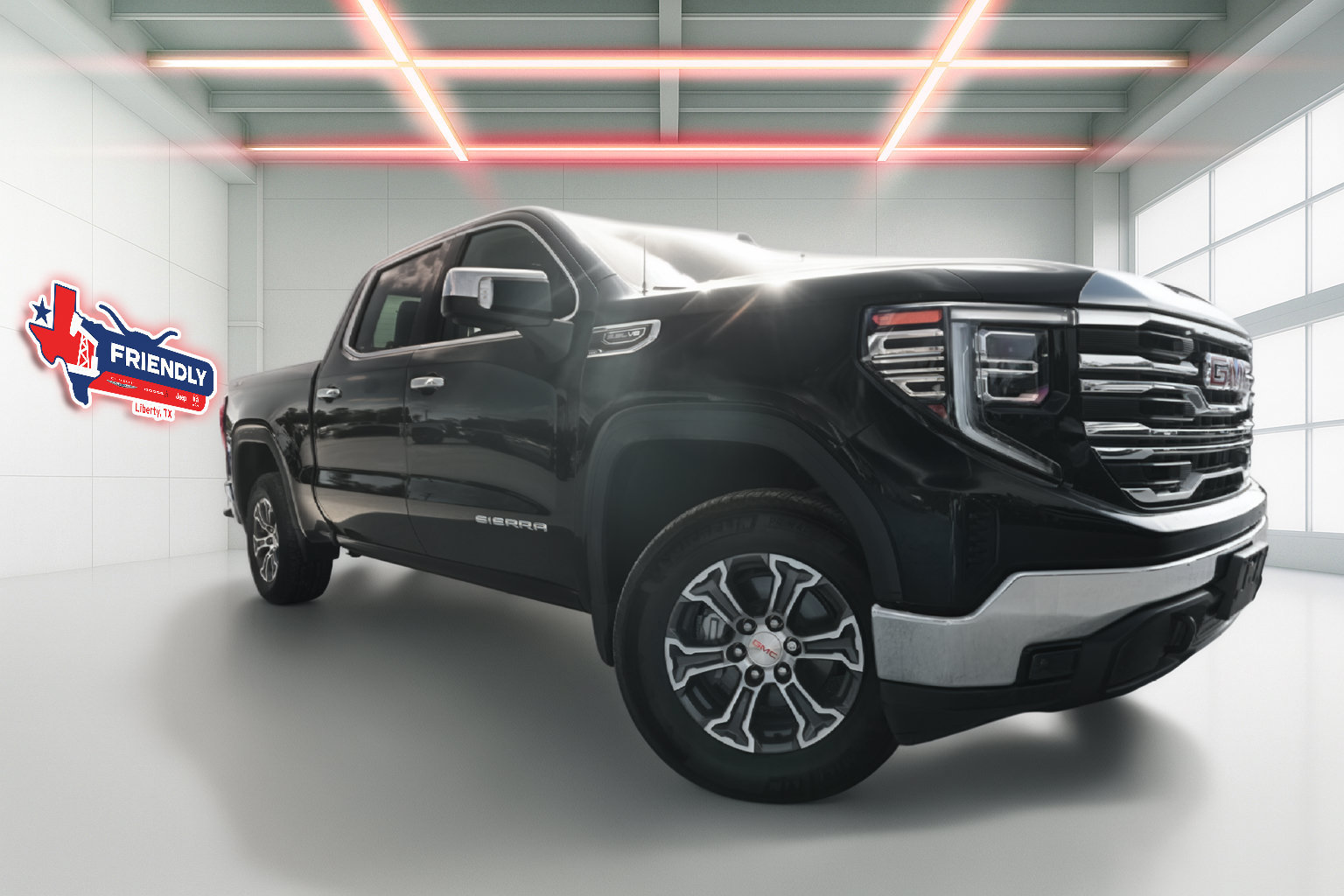 Used 2025 GMC Sierra 1500 SLT AWD/4WD image 1