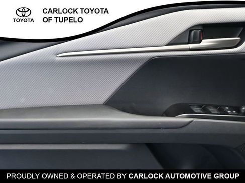 Used 2026 Toyota Camry SE image 23