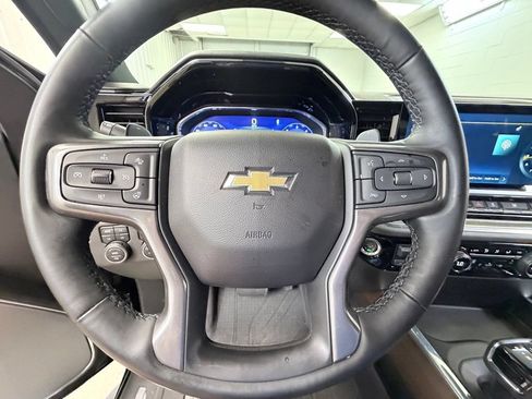 Used 2024 Chevrolet Silverado 1500 High Country w/ High Country Premium Package AWD/4WD image 44