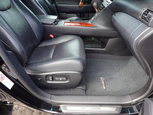 Used 2011 Lexus RX 350 2WD w/ Premium Pkg image 23