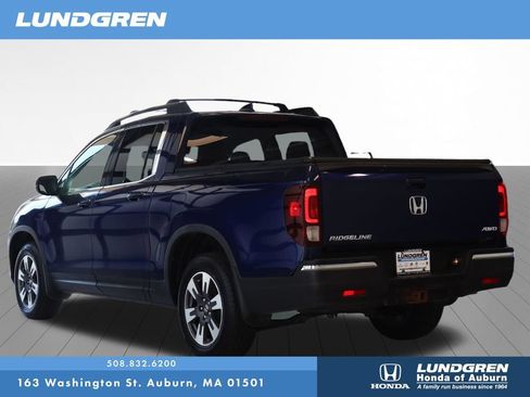 Used 2017 Honda Ridgeline RTL-T image 3