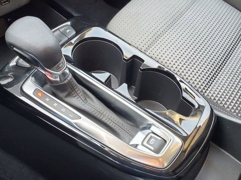 Used 2024 Chevrolet Trax LT w/ Driver Confidence Package image 34