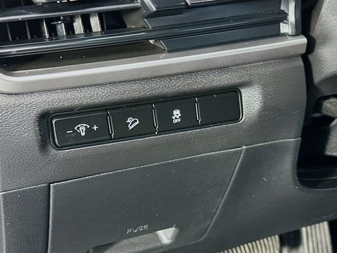Used 2024 Kia Telluride S w/ S Sunroof Package FWD image 10
