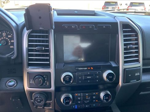 Used 2020 Ford F150 Platinum w/ Equipment Group 701A Luxury AWD/4WD image 29