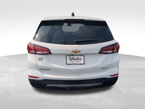 Used 2023 Chevrolet Equinox LT AWD/4WD image 4