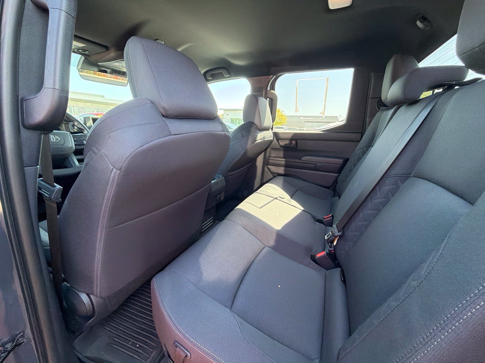 Used 2026 Toyota Tacoma SR5 AWD/4WD image 4