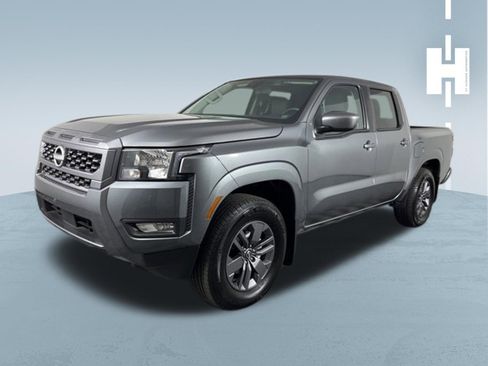 Used 2025 Nissan Frontier SV w/ SV Convenience Package RWD image 4
