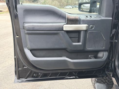 Used 2022 Ford F350 Lariat w/ Lariat Ultimate Package image 20