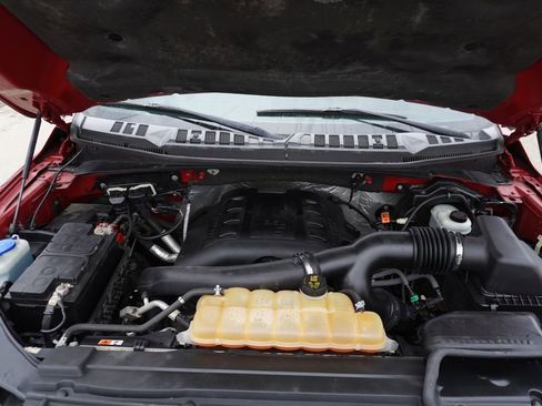 Used 2015 Ford F150 Platinum w/ Equipment Group 701A Luxury image 30