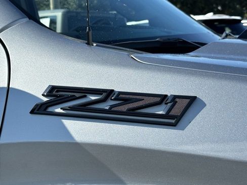 Used 2023 Chevrolet Silverado 1500 Custom Trail Boss w/ LPO, Dark Essentials Package image 16