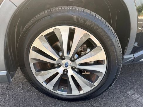 Used 2019 Subaru Ascent Limited AWD/4WD image 9