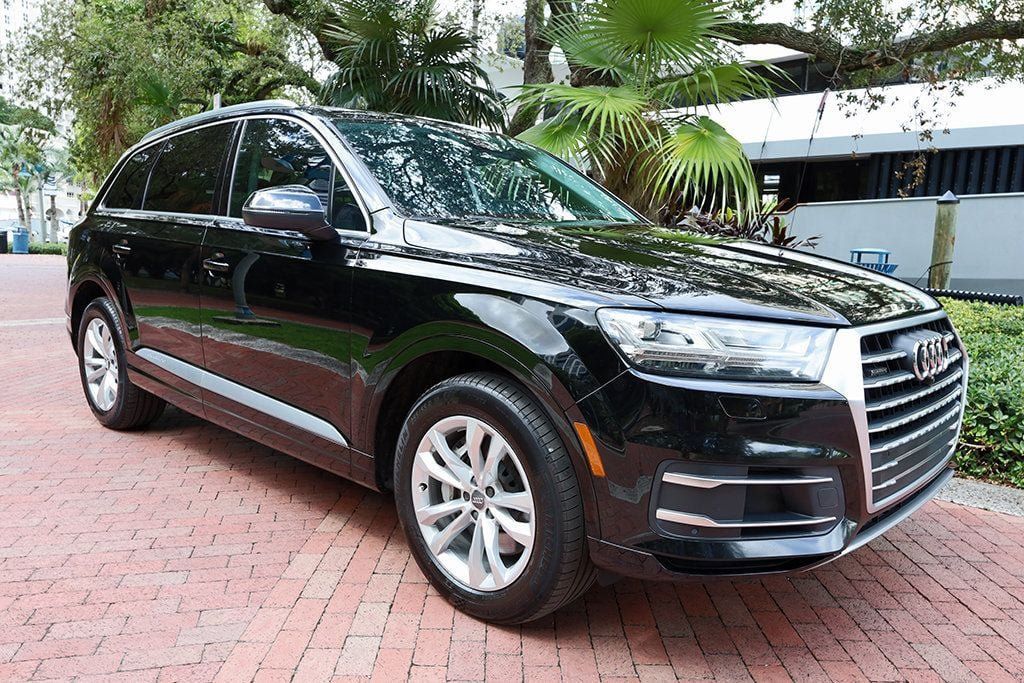 Used 2019 Audi Q7 3.0T Premium Plus AWD/4WD image 16