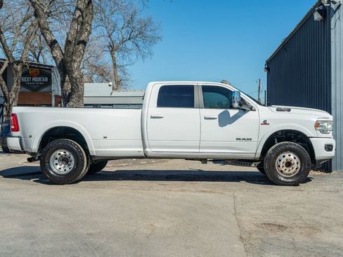 Used 2019 RAM 3500 Laramie image 7