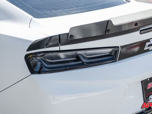 Used 2018 Chevrolet Camaro SS image 48