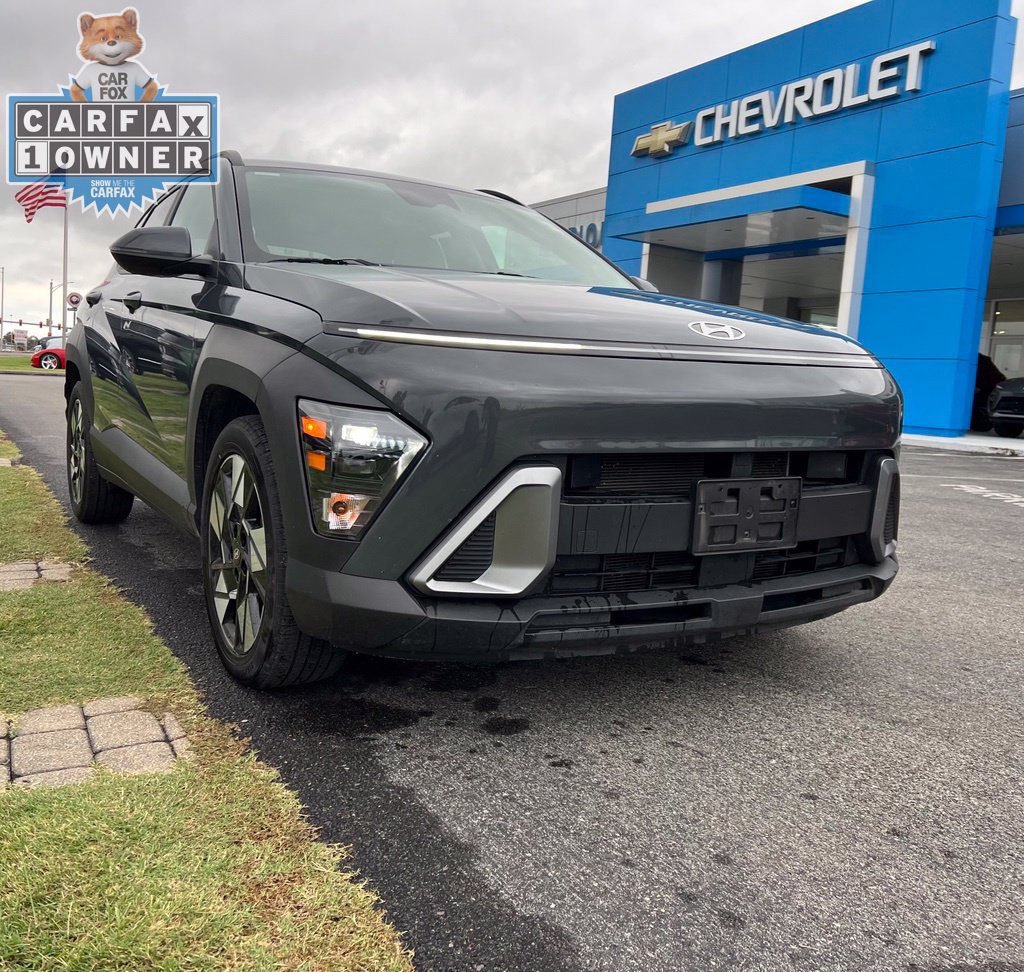 Used 2024 Hyundai Kona SEL FWD image 1