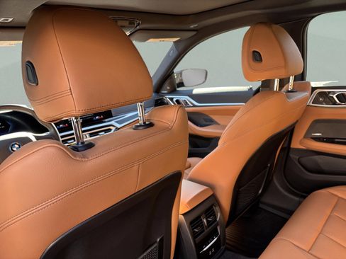 Used 2023 BMW i4 eDrive35 w/ Premium Package image 31