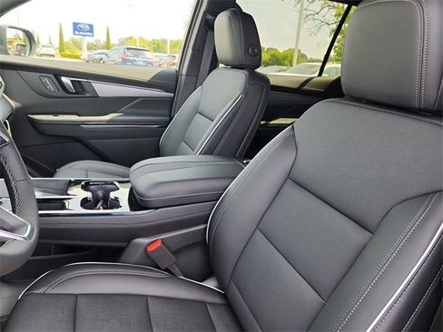 New 2026 Buick Enclave Preferred w/ Power Package image 13