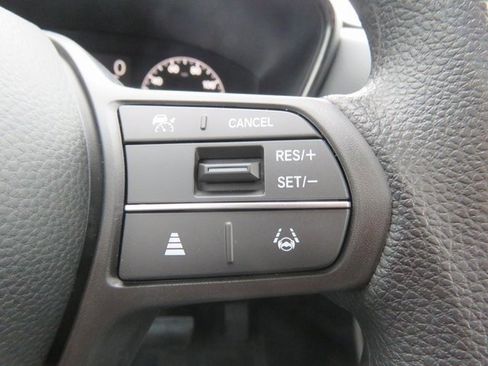 Used 2024 Honda CR-V EX image 6