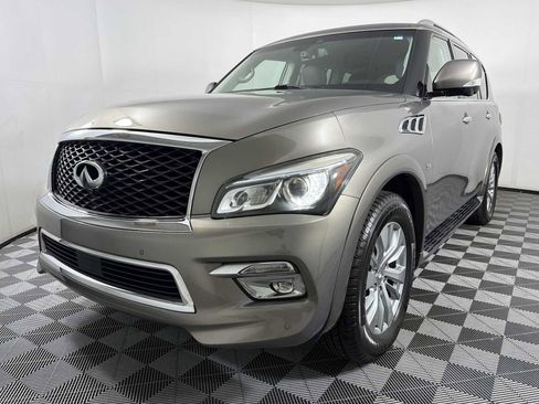 Used 2017 INFINITI QX80 4WD w/ Driver Assistance Package image 3
