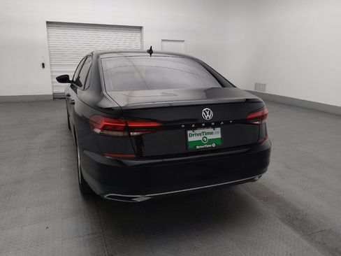 Used 2020 Volkswagen Passat 2.0T S FWD image 6
