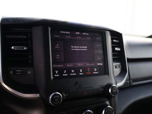 Used 2019 RAM 1500 Big Horn image 18