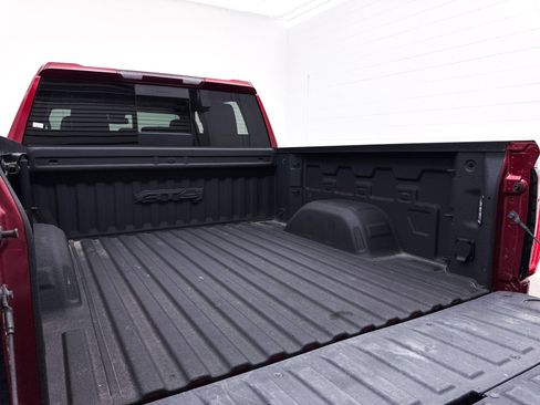 Used 2023 GMC Sierra 1500 AT4 w/ AT4 Preferred Package AWD/4WD image 25