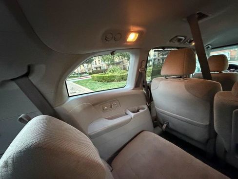 Used 2016 Honda Odyssey SE image 41