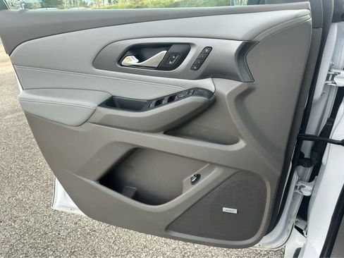 Used 2021 Chevrolet Traverse Premier w/ LPO, Floor Liner Package image 19