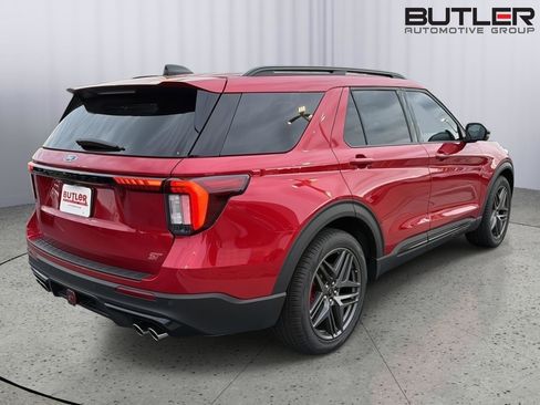 Used 2025 Ford Explorer ST w/ Sun And Sound Package AWD/4WD image 6