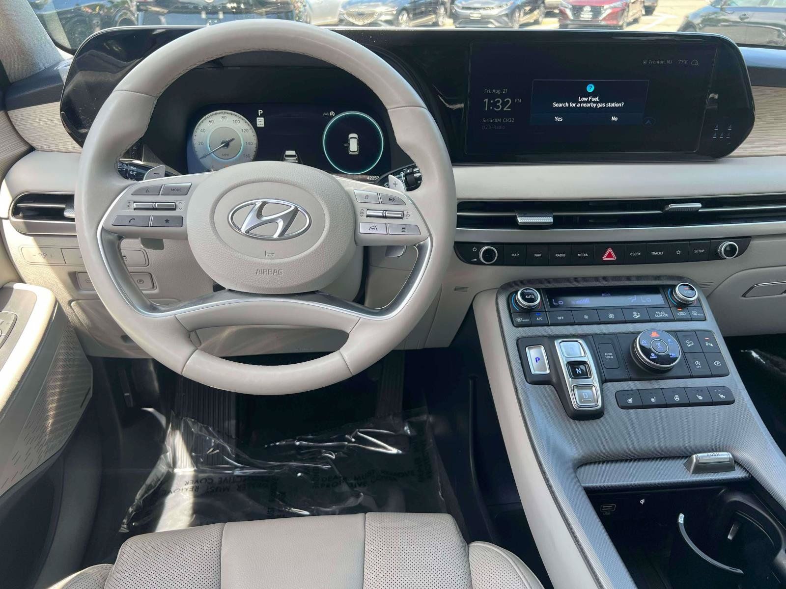 Used 2023 Hyundai Palisade Limited AWD/4WD image 20