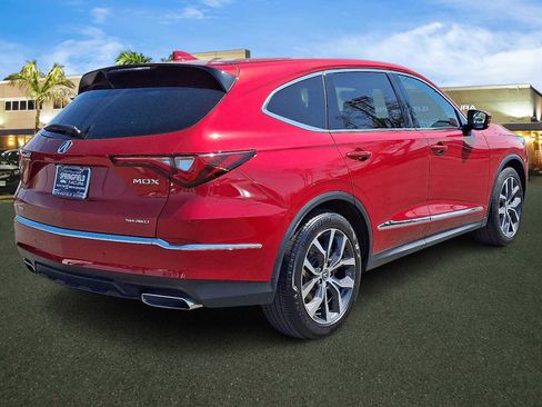 Used 2023 Acura MDX SH-AWD w/ Technology Package image 7