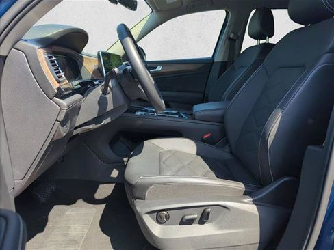 Used 2026 Volkswagen Atlas SE FWD image 18