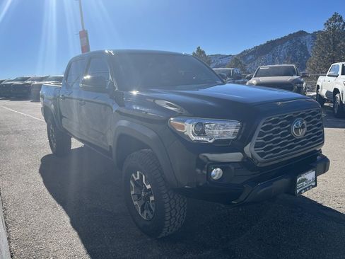 Certified 2023 Toyota Tacoma TRD Off-Road image 6