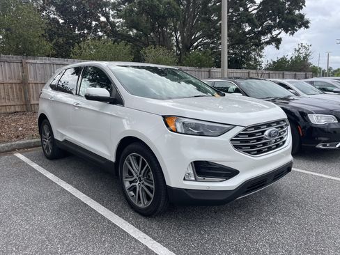 Used 2024 Ford Edge Titanium w/ Equipment Group 301A AWD/4WD image 5