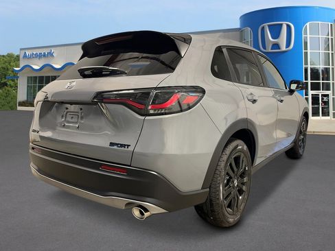 New 2026 Honda HR-V Sport image 5